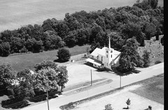 013-tlu-33