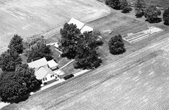 015-tlu-22