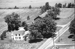 016-tlu-16