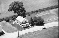 017-tlu-34