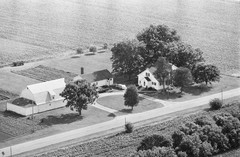 049-tlu-33
