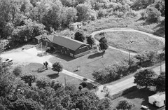 050-tlu-09