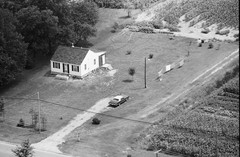 079-tlu-33