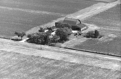051-vlu-16
