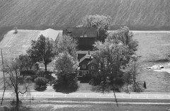 040-glu-25