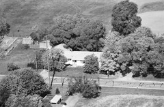 042-glu-16