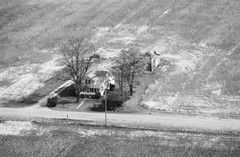 044-glu-16
