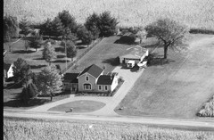 051-glu-16