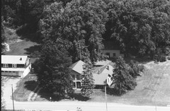 025-qlu-08
